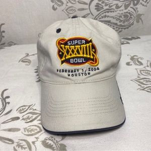 NFL Reebok New‎ England Patriots
Super Bowl XXXVIII Cap Hat 2004
HOUSTON